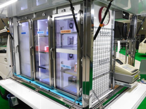 日章冷凍　移動スーパー「ＥＡＧＬＥ　ＳＵＰＥＲ」発売、４つの温度帯に対応