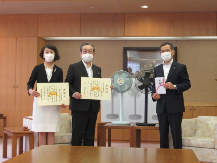 福山通運と渋谷育英会 扇風機５００台と安全教本寄贈 物流ニュース 物流ウィークリー 物流 運送 ロジスティクス業界の総合専門紙