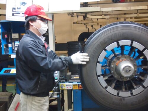 ブリヂストンＢＲＭ加須工場　高品質リトレッドタイヤを生産　ユーザーと地球環境に貢献