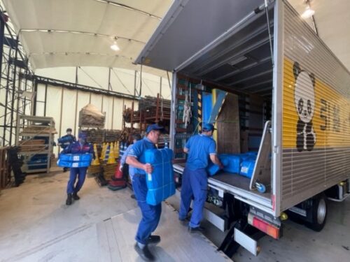 サカイ引越センター　石川県の被災地に緊急支援物資を輸送