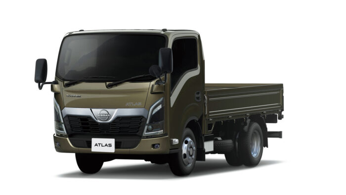 日産自動車「アトラス」 AT限定の普免で運転可能なモデル追加｜製品 