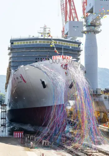 新日本海フェリー　新フェリー「けやき」命名進水式を実施