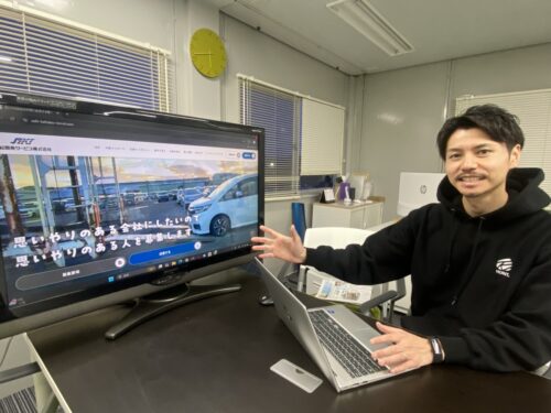 ＦＬＡＧ　トラック運送会社向けの採用Webサイト制作