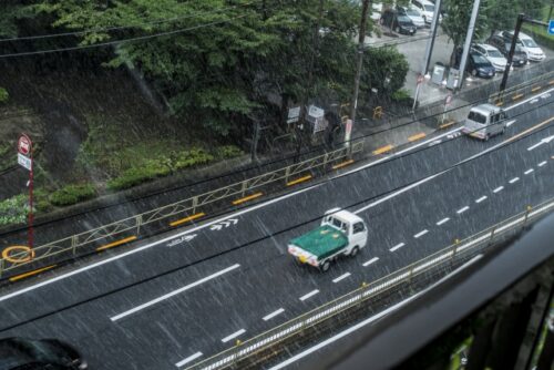 「すべての責任を取ってくれるなら走ります」　自然災害時の対応