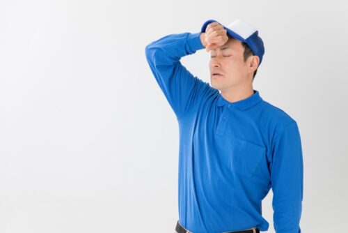 トラックドライバーに聞く熱中症の自己防衛策「荷台にお茶」「冷凍のペットボトル」