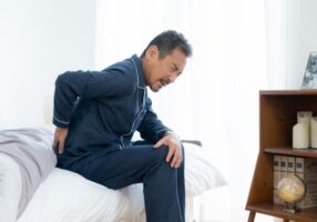 ドライバーが高齢化　若手採用で試行錯誤する運送事業者