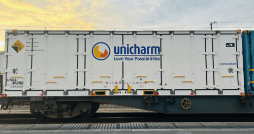 ユニ・チャームとサントリー　鉄道コンテナによる長距離往復輸送を開始