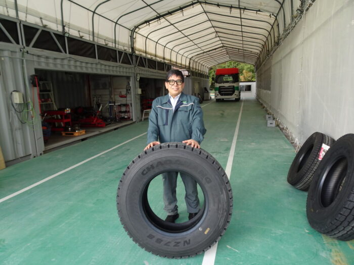 ＬＥＡＤ　チャオヤン指定工場を開設、板金や塗装にも自信