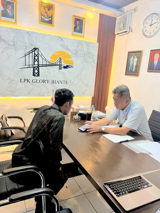 ＧＬＯＲＹ　ＯＦ　ＢＲＩＤＧＥ　日本の教習所で運転免許取得