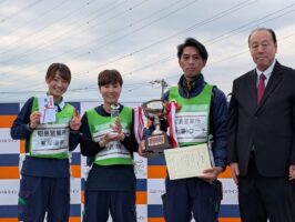 パルライン　昭島センターが総合優勝、女性ドライバーが快挙