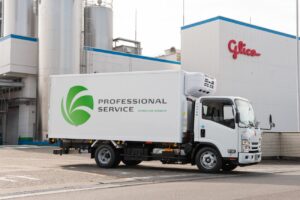 江崎グリコと鴻池運輸　冷蔵機能備えた燃料電池トラックを共同で導入