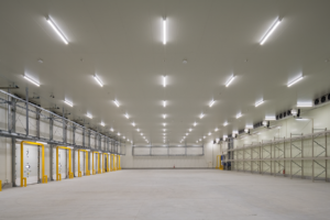 福岡ソノリク　福島県富岡町に中継拠点、輸送と保管両立で安定供給