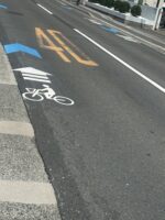 自転車追い抜き規制強化　「トラックドライバーは運転しにくい」現場で高まる懸念
