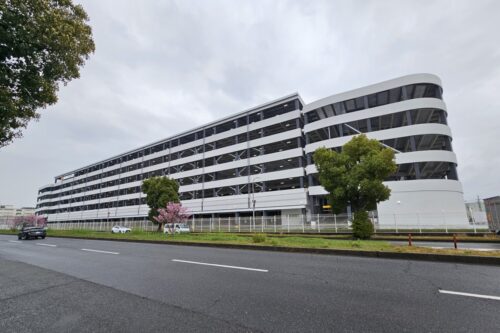 南海電気鉄道　「北大阪トラックターミナル７号棟」を竣工