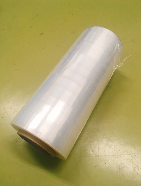 価格高騰・供給不安…「ラップ、もったいない」　荷造りの現場で欠かせないが・・・