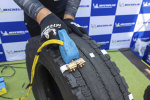 日本ミシュランタイヤ　サステナビリティ戦略発信、ＬＣＡ体験と新製品試乗会