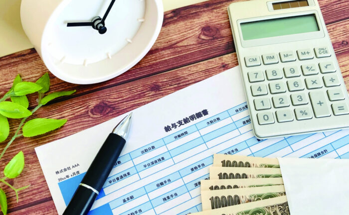 「時短」で給料はどうなる？　残業減＆生産増の難問に挑む運送業界