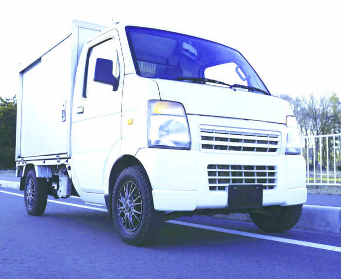 高騰する軽貨物保険　事故増加と物価高の波を受け