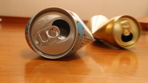 「見といてね」では飲酒防げない　求められる指導とプロ意識